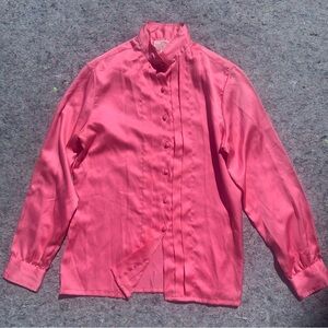 Vintage 70s The Custom Shop Eraser Pink 100% polyester pleated button front top